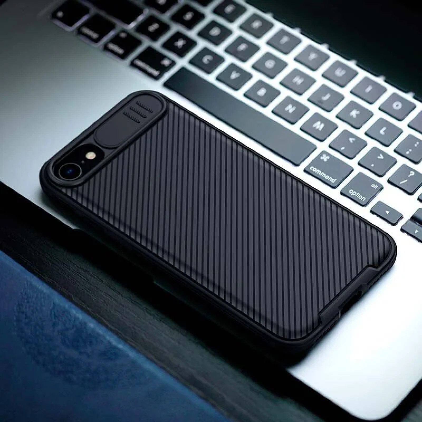 Гръб Nillkin Camshield за Apple iPhone 7/8/SE 2020 Черен